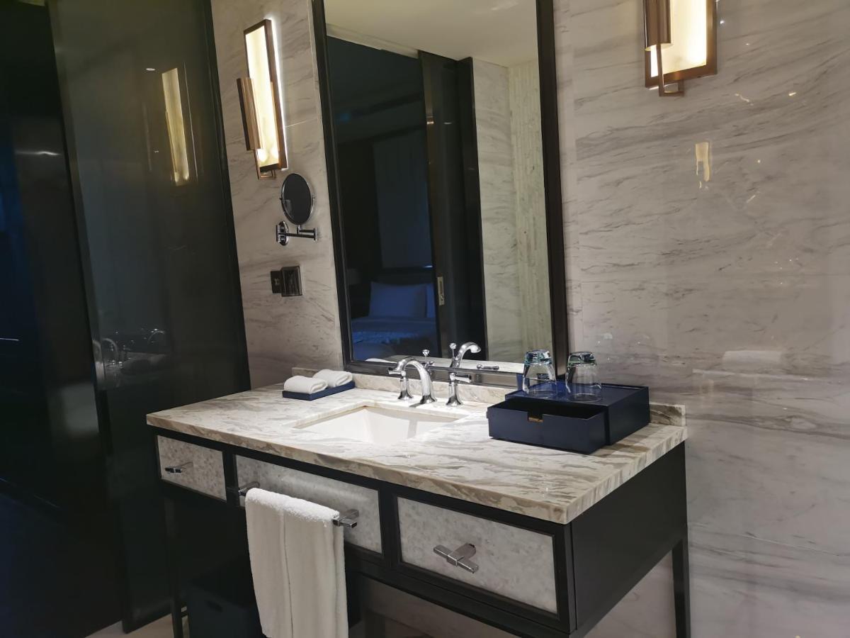 Primus Hotel Wuhan Hannan Buitenkant foto