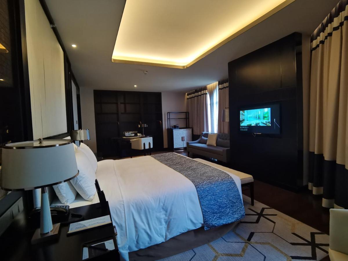 Primus Hotel Wuhan Hannan Buitenkant foto